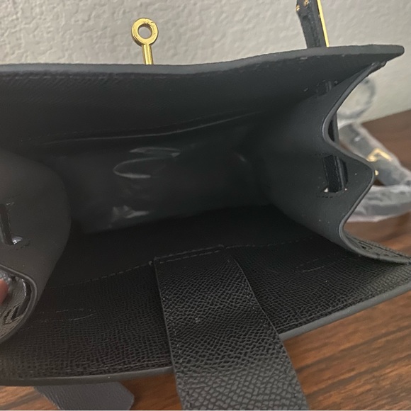 *READ Black Epsom Leather Mini Sport Bag Belted Front Structured Crossbody B8 - Picture 10 of 15